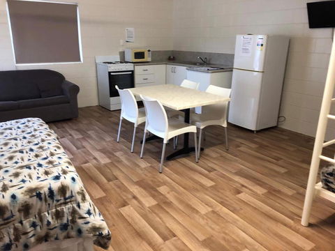 Charters Towers Tourist Park - Accommodation NT 1