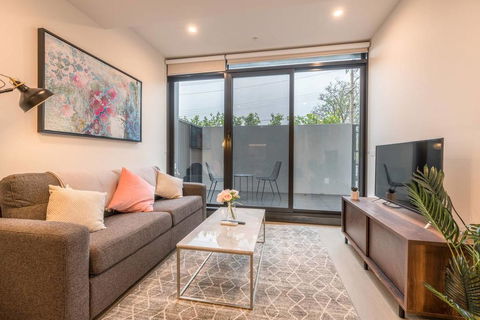 Chloe Serviced Apartment 1 Bedroom Family - Accommodation NT 1