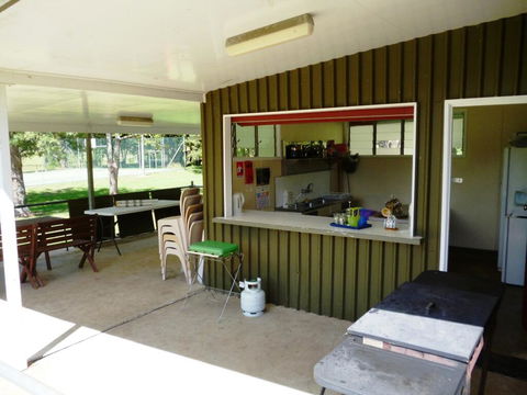 Christmas Creek CafÃ© & Cabins - Accommodation NT 1