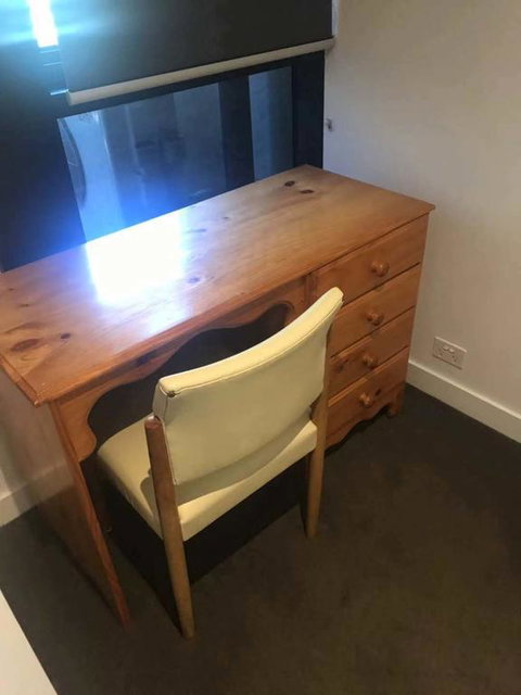 City Apartment With River View - Accommodation NT 3