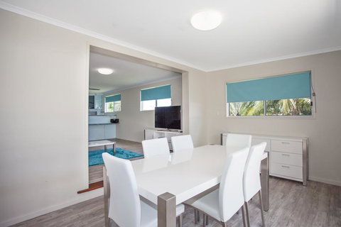City Beach Holiday House - Accommodation NT 1