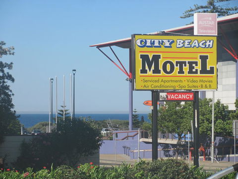 City Beach Motel - NT Tourism 0