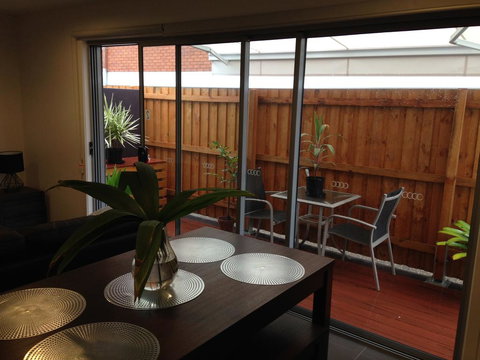 City Pads 2 - Accommodation NT 1