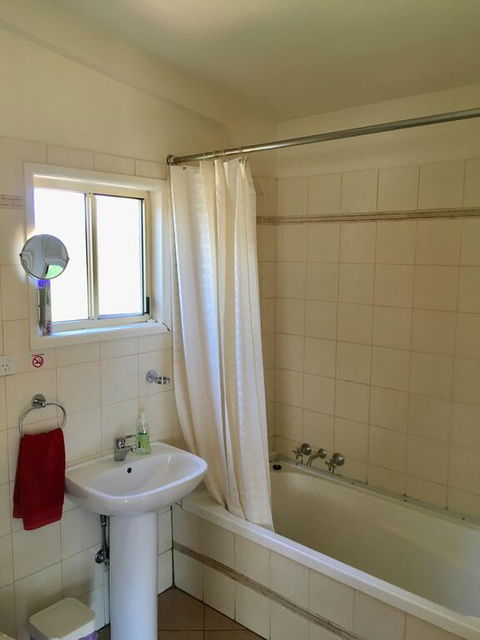 Clandulla Cottages & Farmstay - NT Tourism 3
