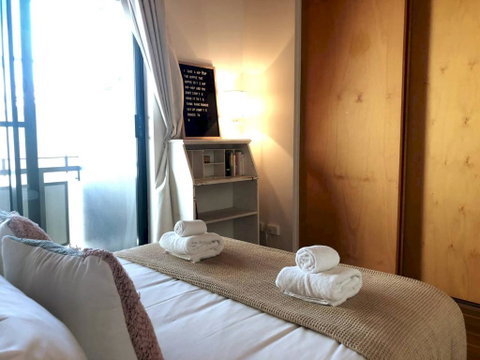 Classic Woolstore Apartment In Teneriffe - Accommodation NT 2