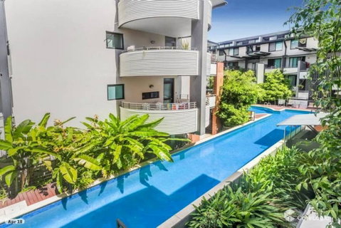 Classic Woolstore Apartment In Teneriffe - Accommodation NT 1