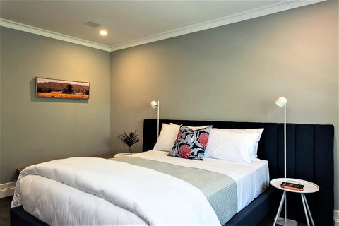 Closeburn House - Accommodation NT 2