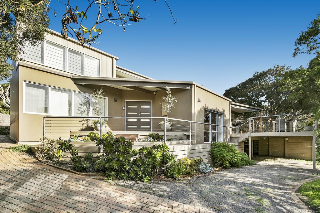  Accommodation NT
