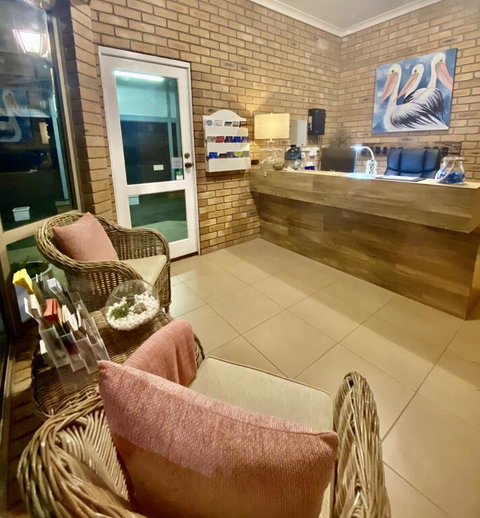 Coastal Waters Motor Inn - Accommodation NT 3