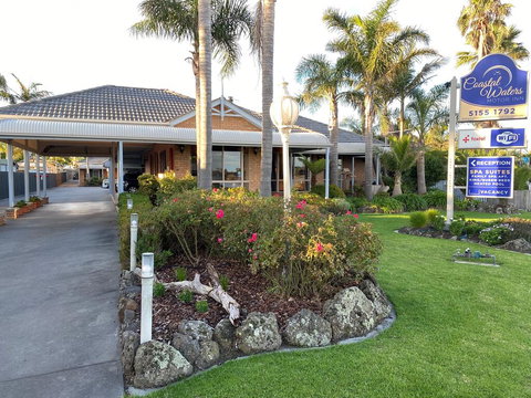 Coastal Waters Motor Inn - Accommodation NT 2