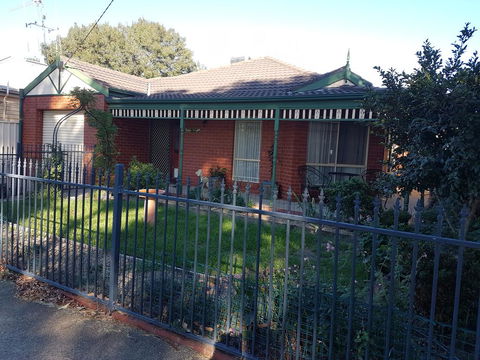 Cobram Cottage - Accommodation NT 0