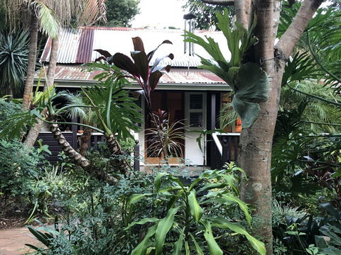 Coco's Cottage In The Byron Bay Hinterland - Accommodation NT 2