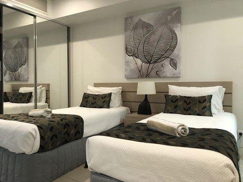 Coconut Grove 402 - Accommodation NT 2