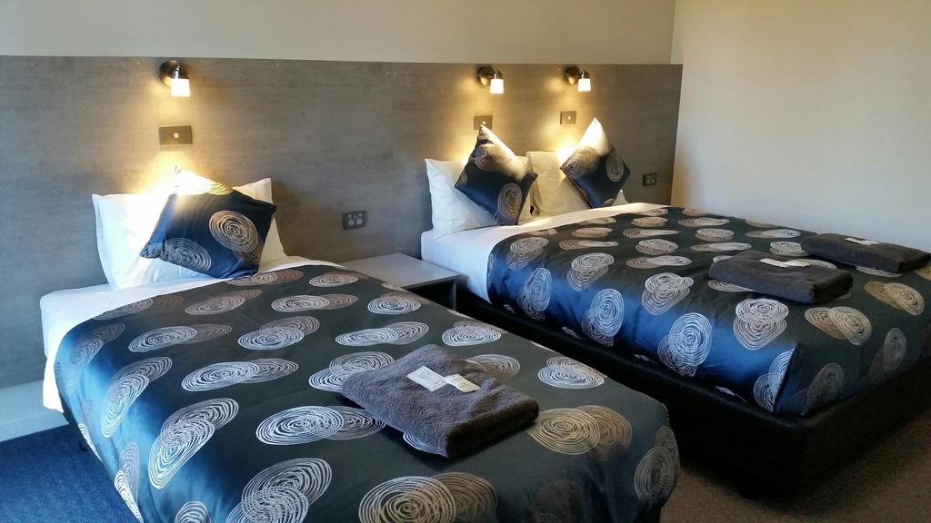  Accommodation NT