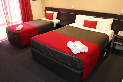 Collie Ridge Motel - NT Tourism 0