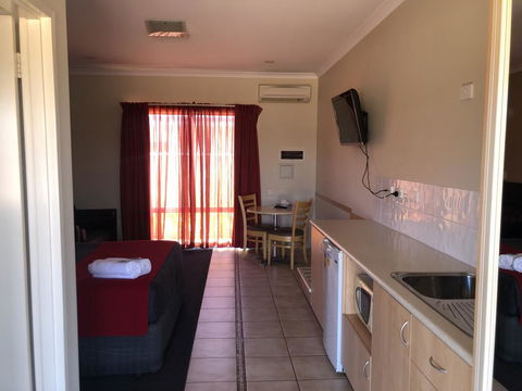 Collie Ridge Motel - NT Tourism 1