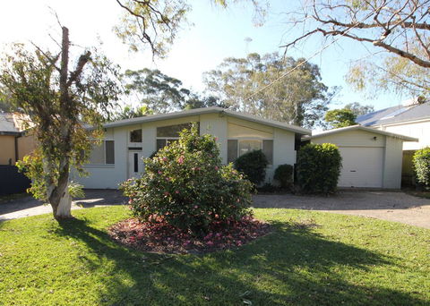 COLMER HOUSE At Dunbogan - Accommodation NT 1