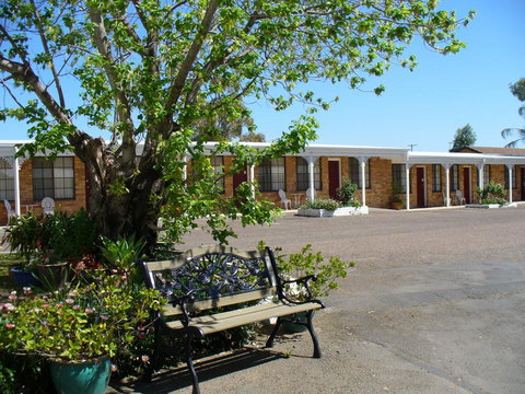 Colonial Motor Lodge Scone - Accommodation NT 0