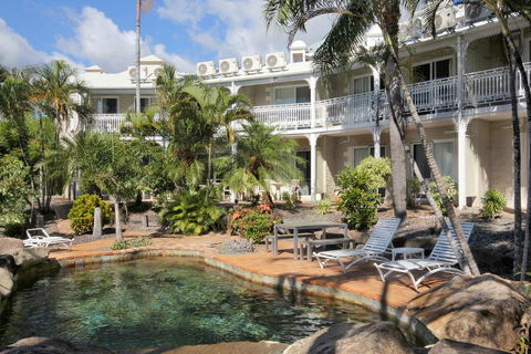 Colonial Palms Motor Inn - NT Tourism 0