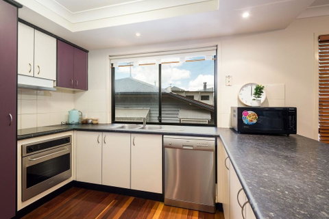Combles Rd - Accommodation NT 2