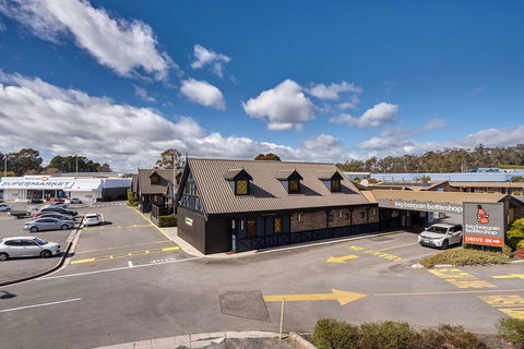 Comfort Hotel Olde Tudor - Accommodation NT 0
