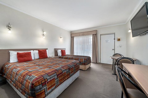 Comfort Inn Heritage Wagga - Accommodation NT 1