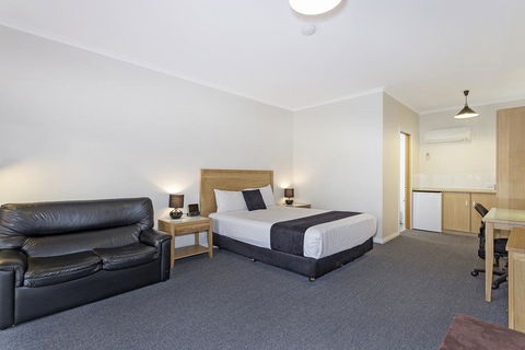 Comfort Inn Lady Augusta - NT Tourism 0