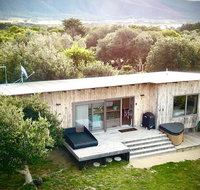 Coopers Ocean Cabin and Jacuzzi - Accommodation NT