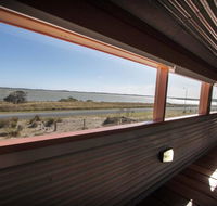 Coorong Aurora - breathtaking waterfront escape - NT Tourism