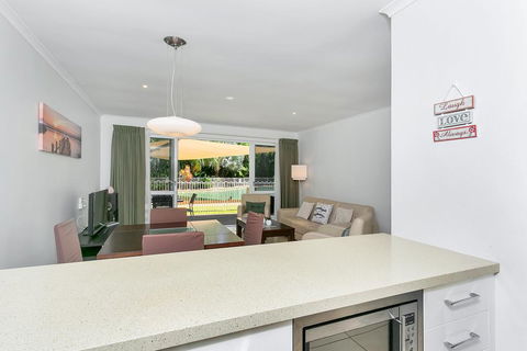 Coral Coast Resort Apartment - NT Tourism 3