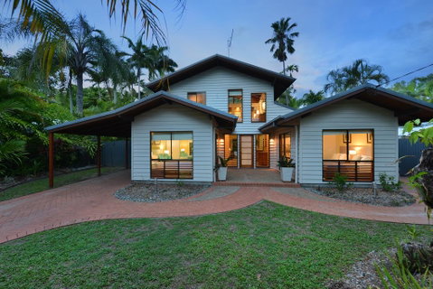 Coral Gardens Port Douglas - Accommodation NT 0