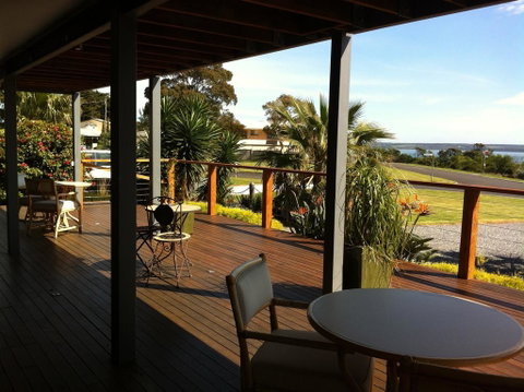 Corinella On The Esplanade Bed & Breakfast - NT Tourism 1