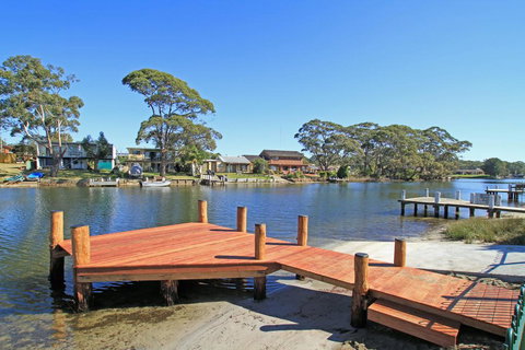 Cormorant Waterfront Home - Accommodation NT 1