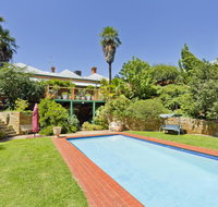 Corvah House - Accommodation NT
