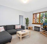 Cosy 2BR plus Parking in Nth Sydney - Accommodation NT