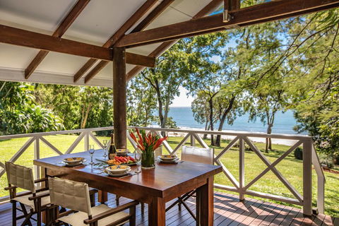 Cottonwood - Private Beachfront - NT Tourism 0