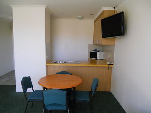 Cottonwood Motor Inn - NT Tourism 2