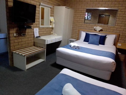 Country Home Motor Inn - Accommodation NT 1