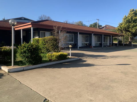 Countryman Motor Inn Cowra - NT Tourism 2