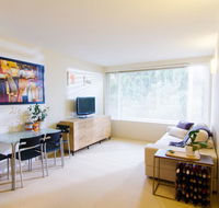 Cozy One Bedroom Apartment in Waverton - Accommodation NT