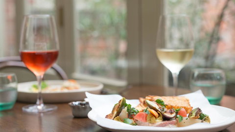 Craig's Royal Hotel - Accommodation NT 3