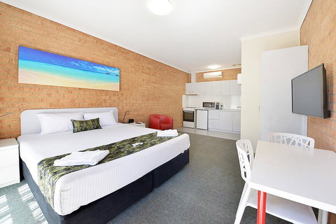 Cranbourne Motor Inn - Accommodation NT 1