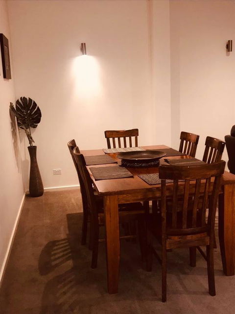 Creekside Apartment - Accommodation NT 3
