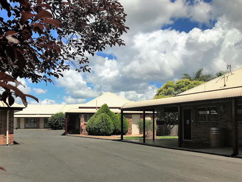 Crows Nest Motel - Accommodation NT 0