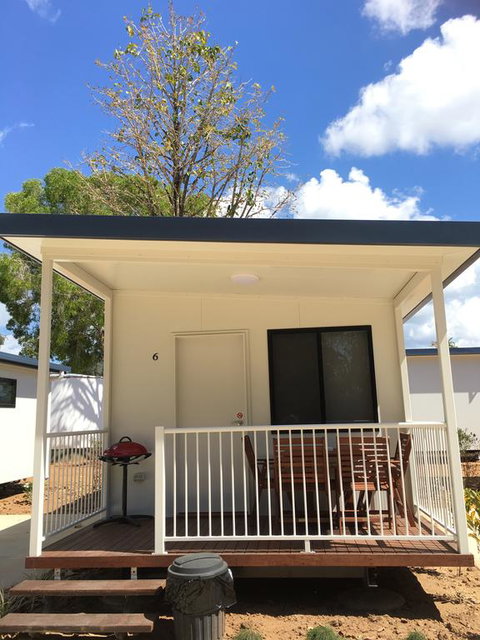 Crystal Creek Caravan Park - Accommodation NT 1