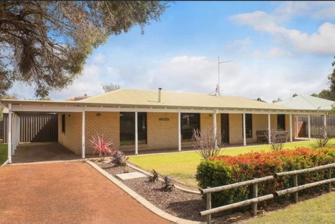 Crystal Shores - Quindalup - Accommodation NT 1