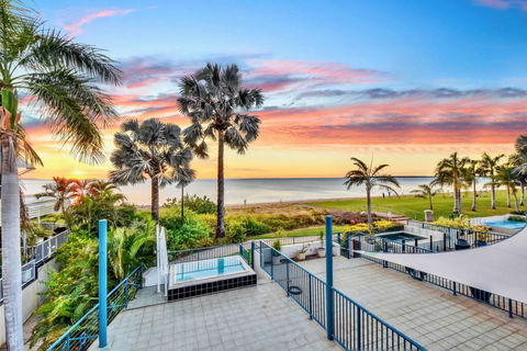 Cullen Bay Villa - NT Tourism 0