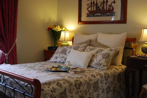 Cutmore Cottages - L'Auberge Angara - NT Tourism 1