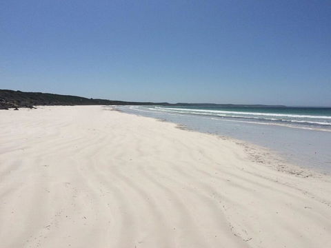 D'Estrees Bay Beach House - Accommodation NT 1
