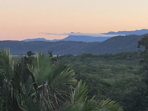 Daintree Valley Cottage - NT Tourism 2